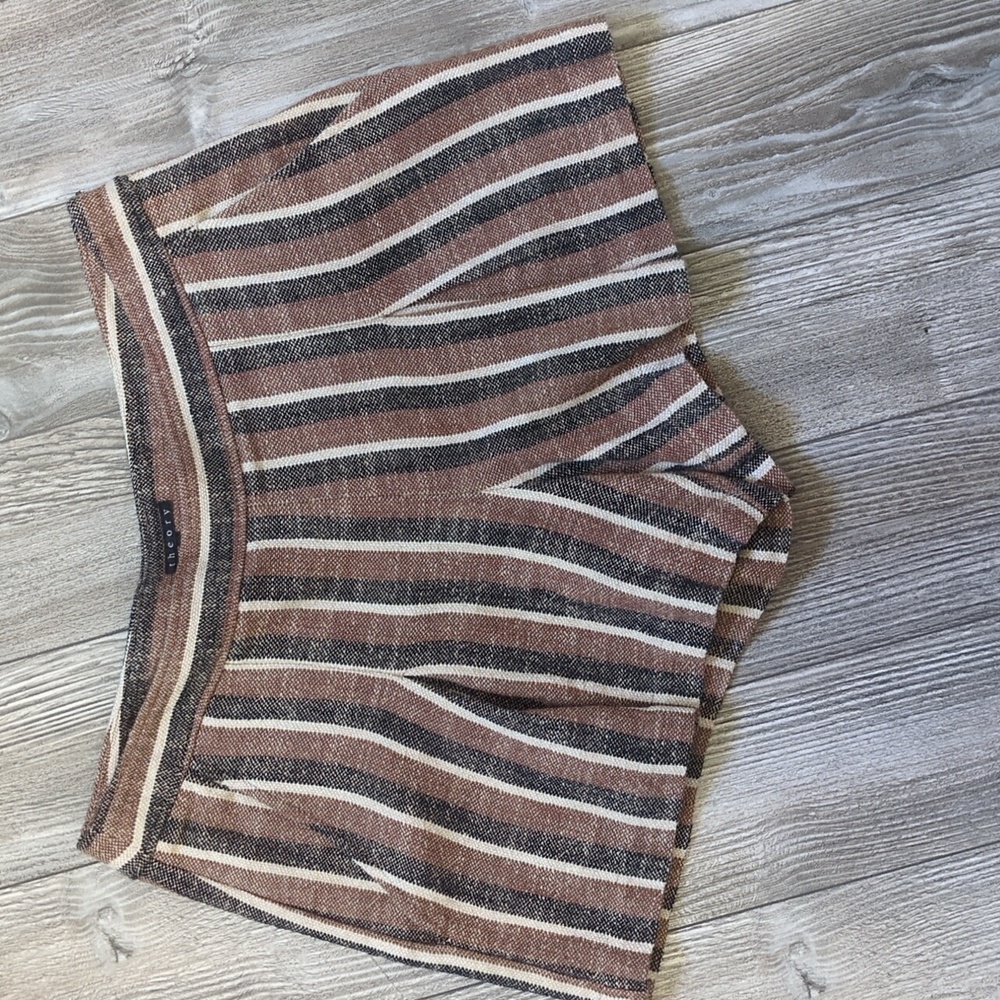 Theory Brown and Black Striped Linen Wyndell Fascinate Dress Shorts Size 6